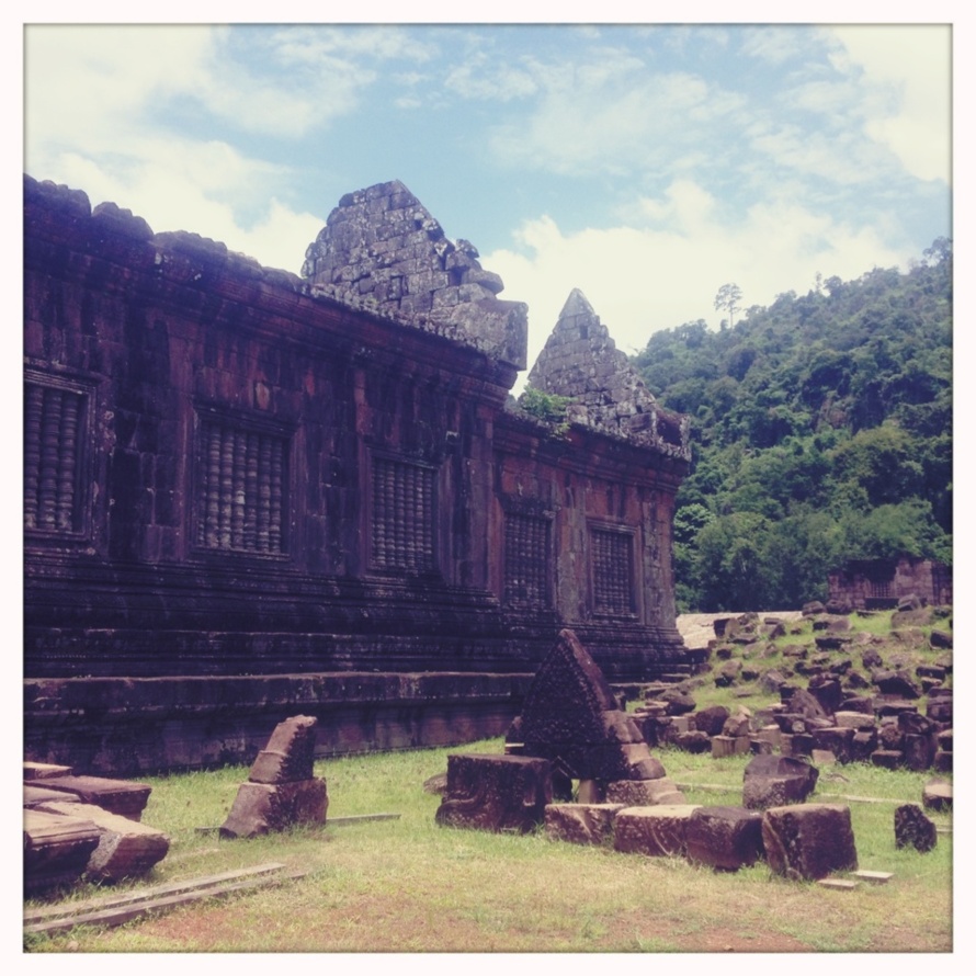 Le Mékong, camarade, c'est un fleuve comme une palette de peintre. Le Mékong, camarade, c'est un fleuve comme une palette de peintre.