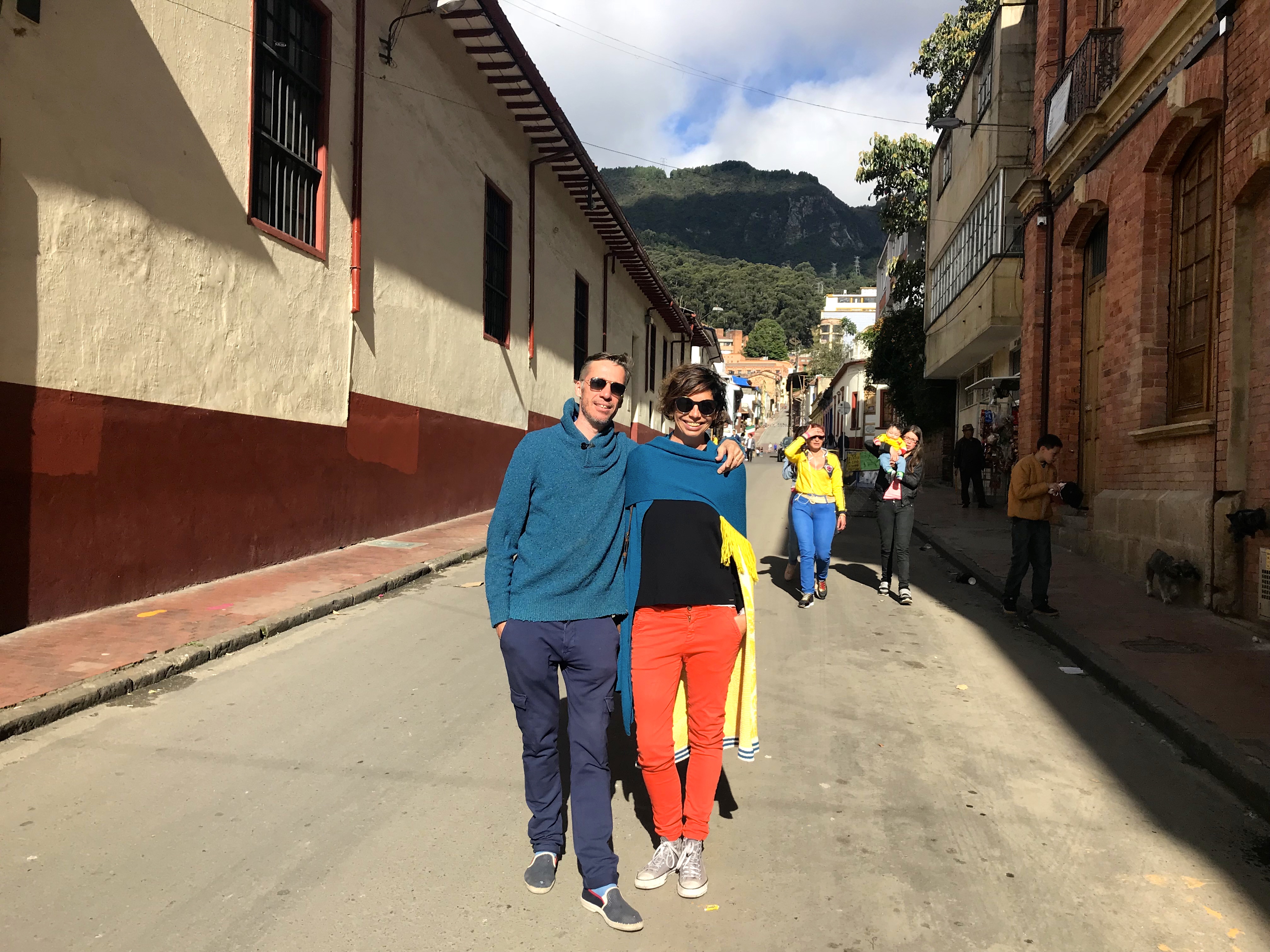 Paris-Bogota (1/2) Paris-Bogota (1/2)