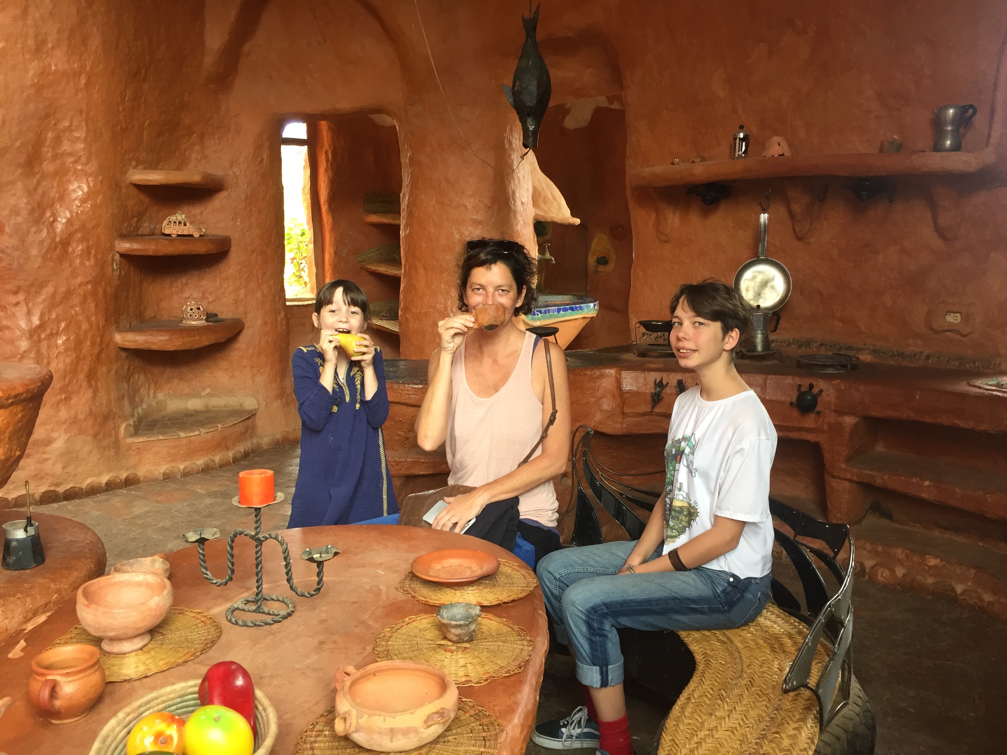 Paris-Bogota (1/2) Paris-Bogota (1/2)