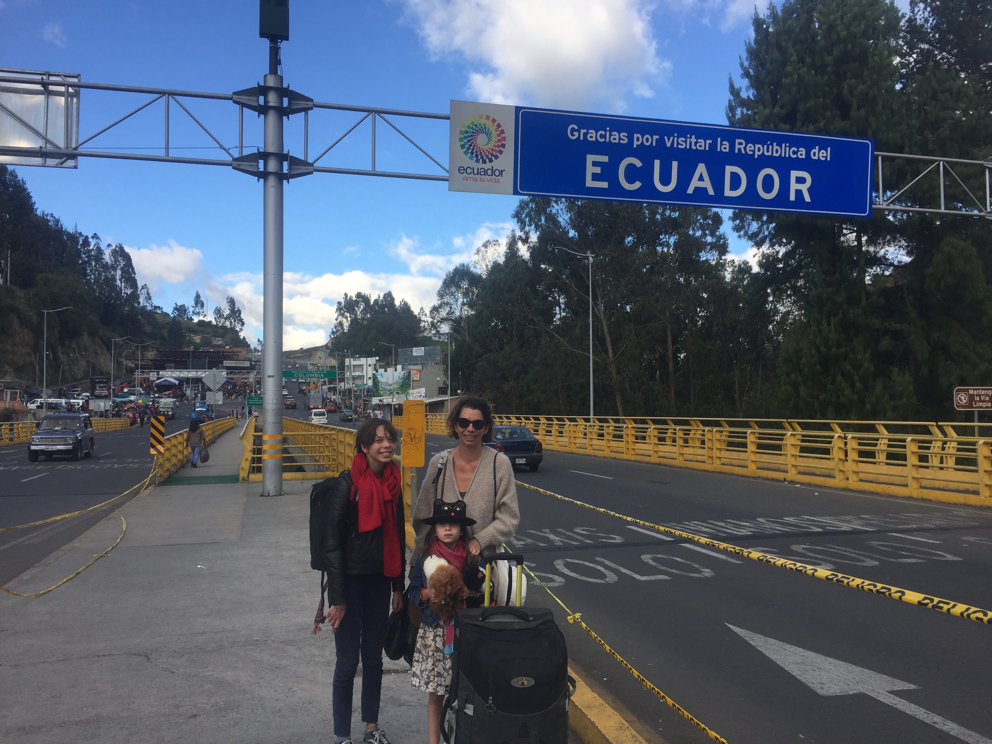 Clandestinos Clandestinos