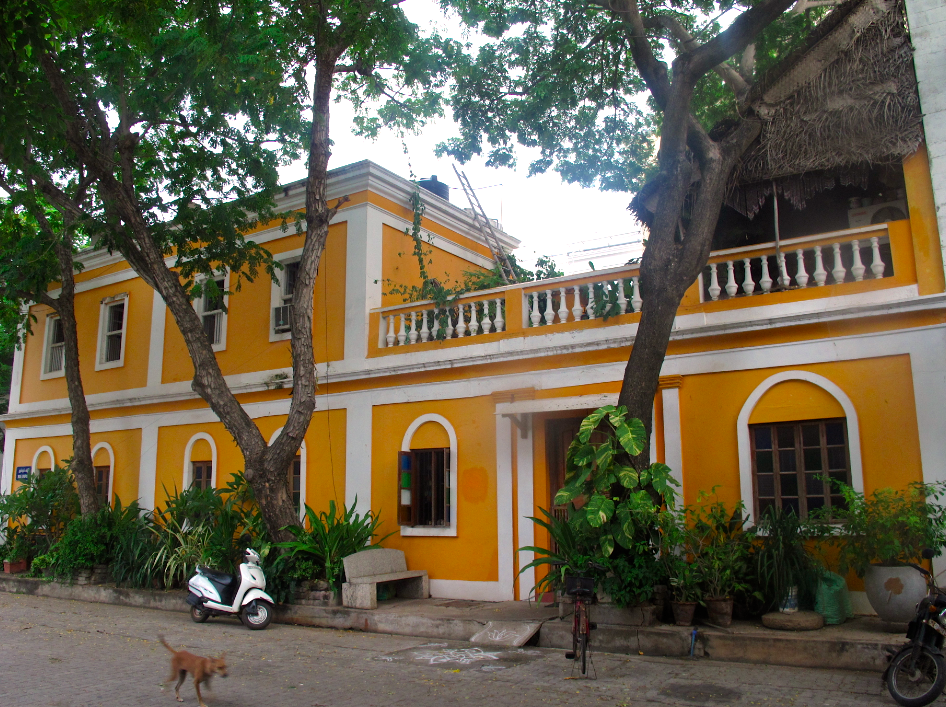 Pondy Chérie Pondy Chérie