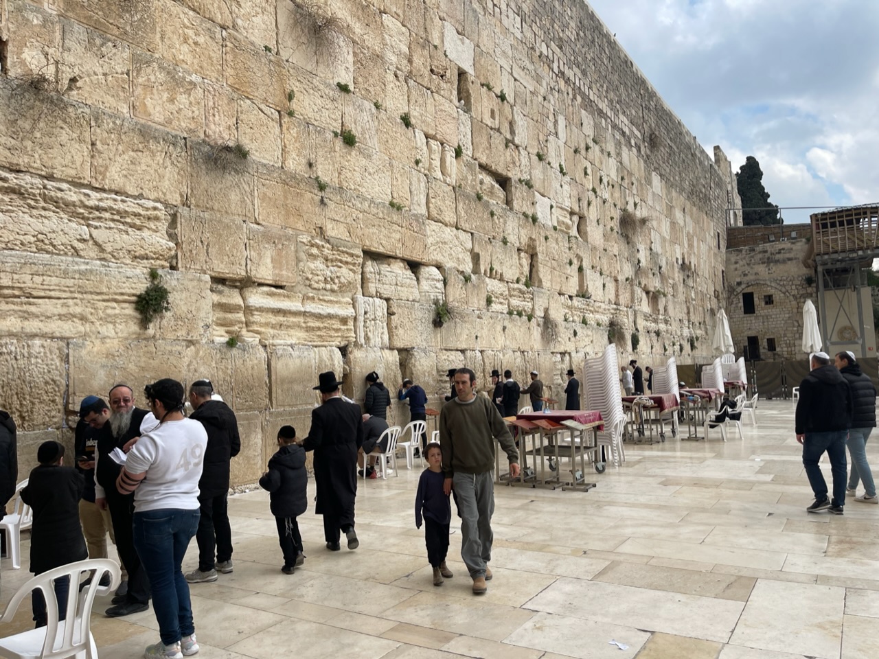 Dis moi ton prénom Dis moi ton prénom