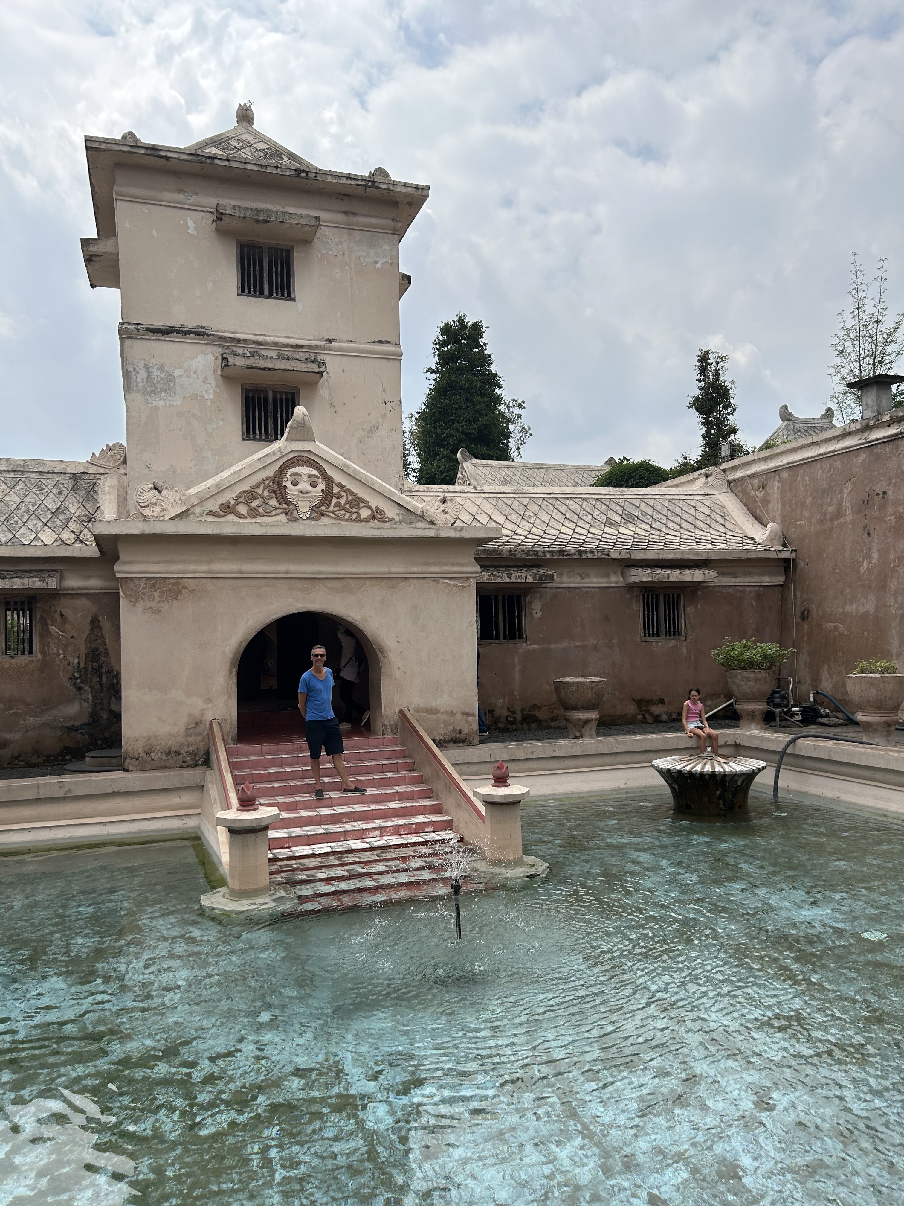 Le batik c’est fantastique ! Le batik c’est fantastique !