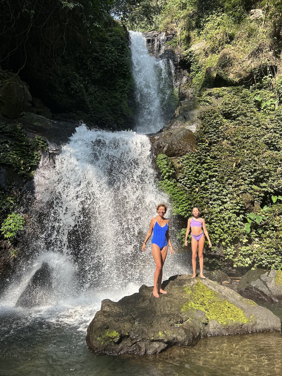 Le batik c’est fantastique ! Le batik c’est fantastique !