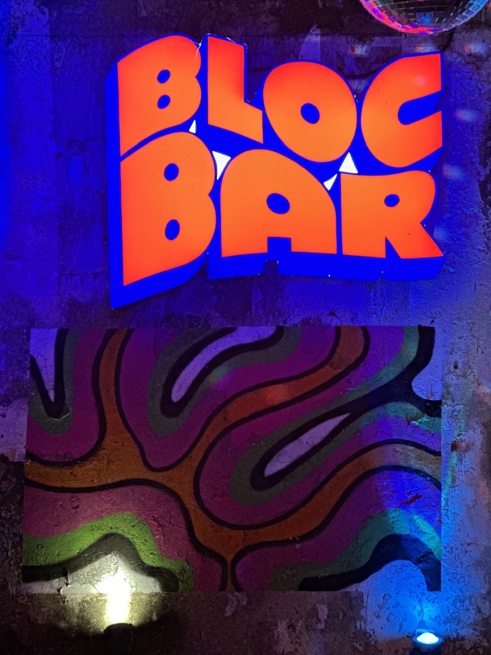 Les rendez-vous mémorables sont clandestins Les rendez-vous mémorables sont clandestins