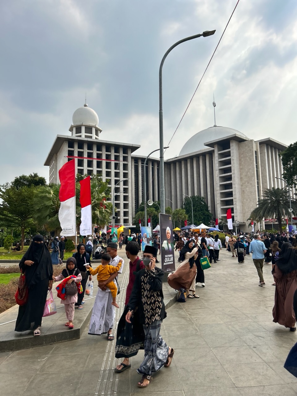 Les rendez-vous mémorables sont clandestins Les rendez-vous mémorables sont clandestins