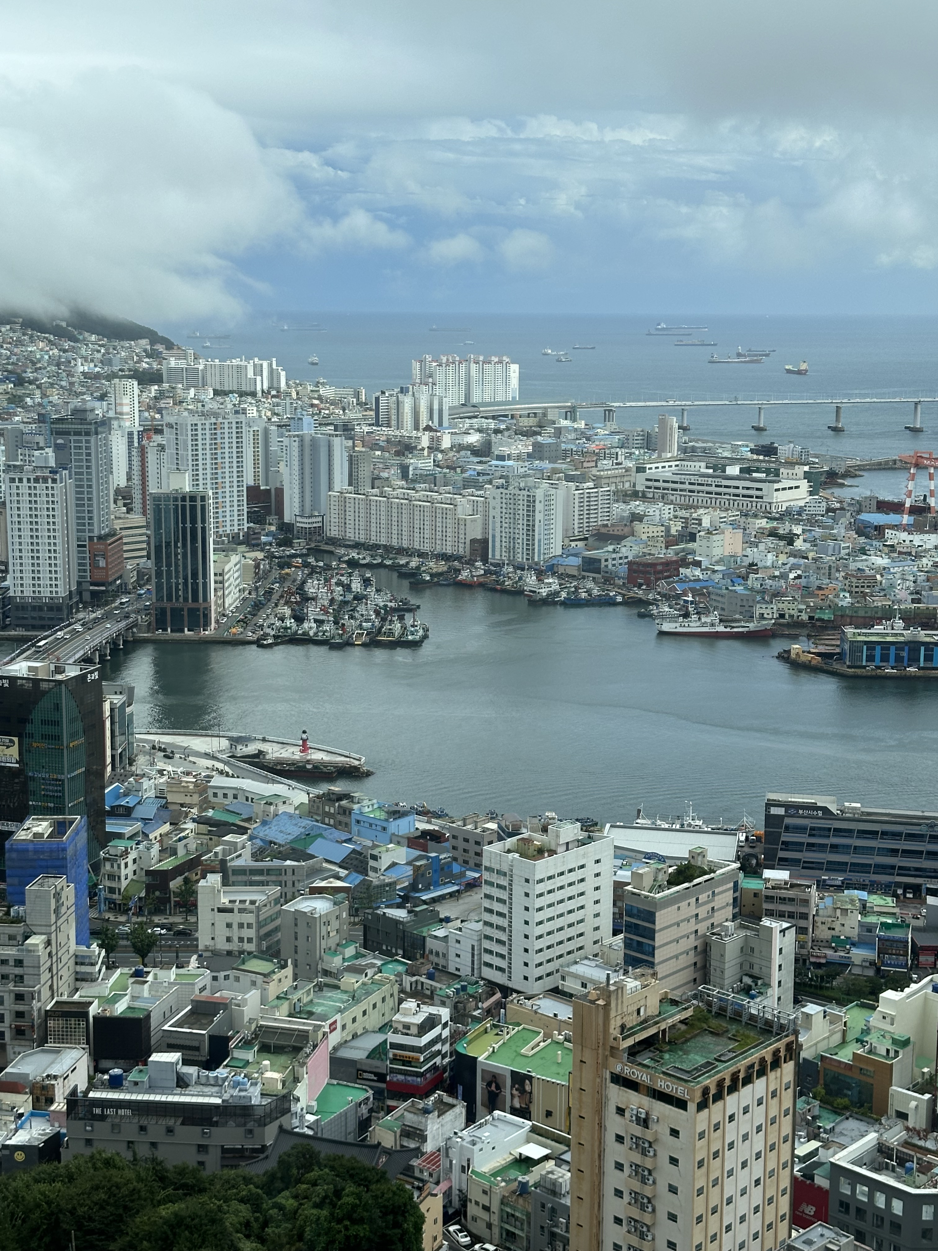 Au pays du matin calme Au pays du matin calme